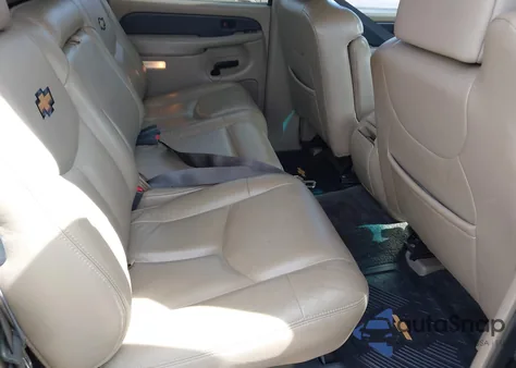 2002 Chevrolet Avalanche 1500 from USA, damaged, VIN 3GNEC13T42G197236